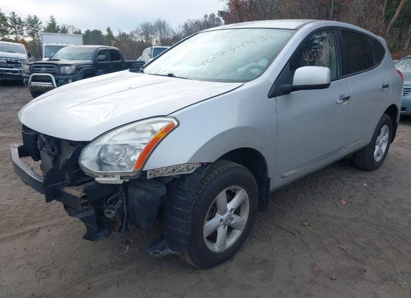 Photo 2 of 2013 Nissan Rogue S (VIN JN8AS5MV7DW651277)