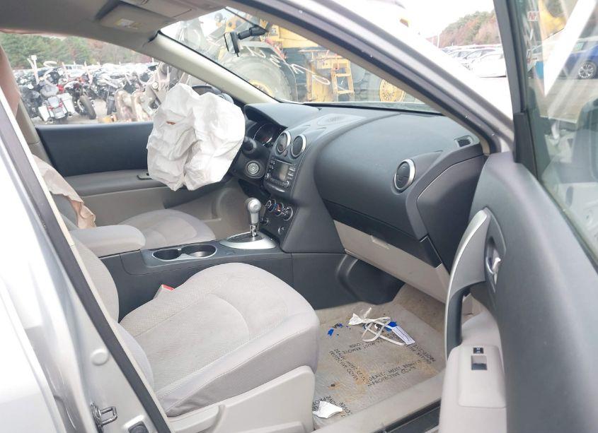 Photo 5 of 2013 Nissan Rogue S (VIN JN8AS5MV7DW651277)