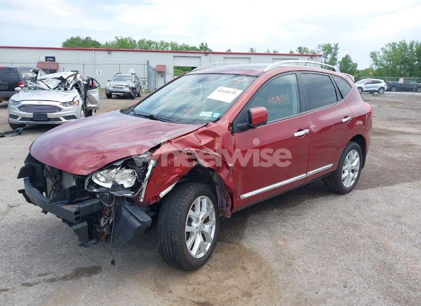 Photo 2 of 2013 Nissan Rogue SV W/SL PKG (VIN JN8AS5MV7DW658908)