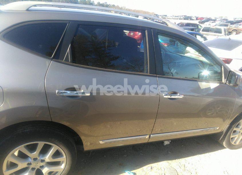 Photo 13 of 2013 Nissan Rogue SV W/SL PKG (VIN JN8AS5MV7DW658911)