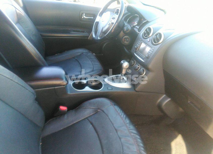 Photo 5 of 2013 Nissan Rogue SV W/SL PKG (VIN JN8AS5MV7DW658911)