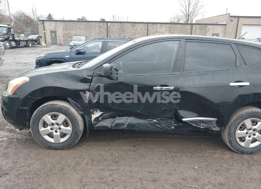 Photo 6 of 2013 Nissan Rogue S (VIN JN8AS5MV7DW665325)