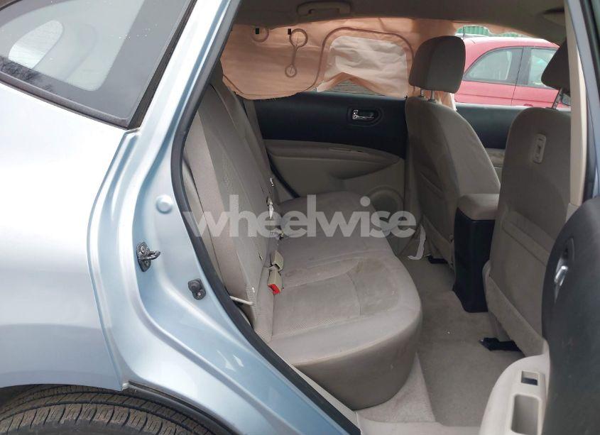 Photo 8 of 2014 Nissan Rogue SELECT S (VIN JN8AS5MV7EW200335)