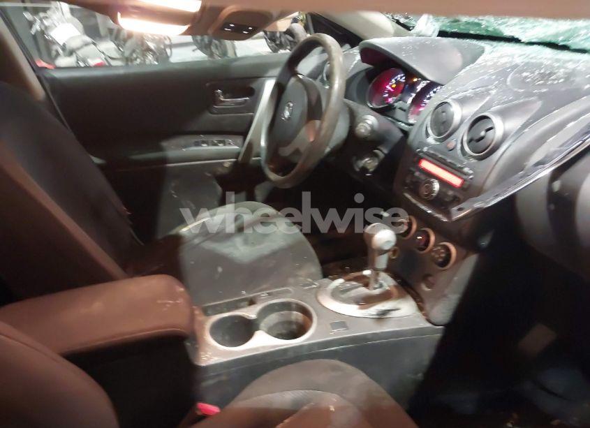 Photo 5 of 2014 Nissan Rogue SELECT S (VIN JN8AS5MV7EW201047)