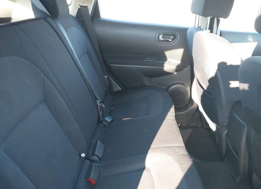 Photo 8 of 2014 Nissan Rogue SELECT S (VIN JN8AS5MV7EW203199)