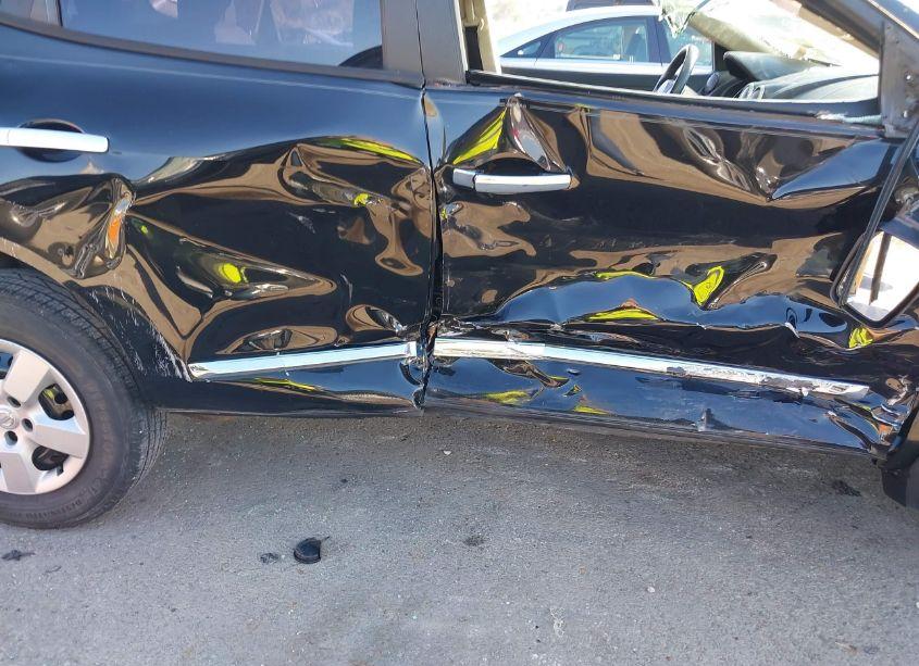 Photo 13 of 2014 Nissan Rogue SELECT S (VIN JN8AS5MV7EW705176)