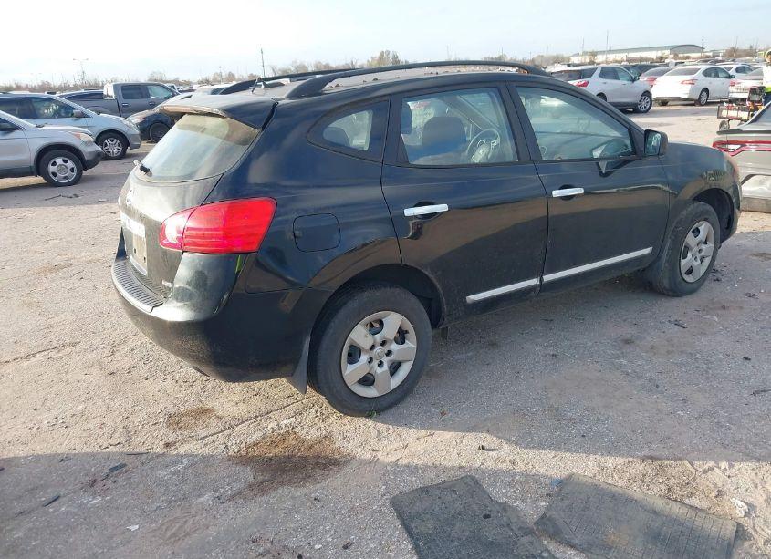 Photo 4 of 2014 Nissan Rogue SELECT S (VIN JN8AS5MV7EW707784)