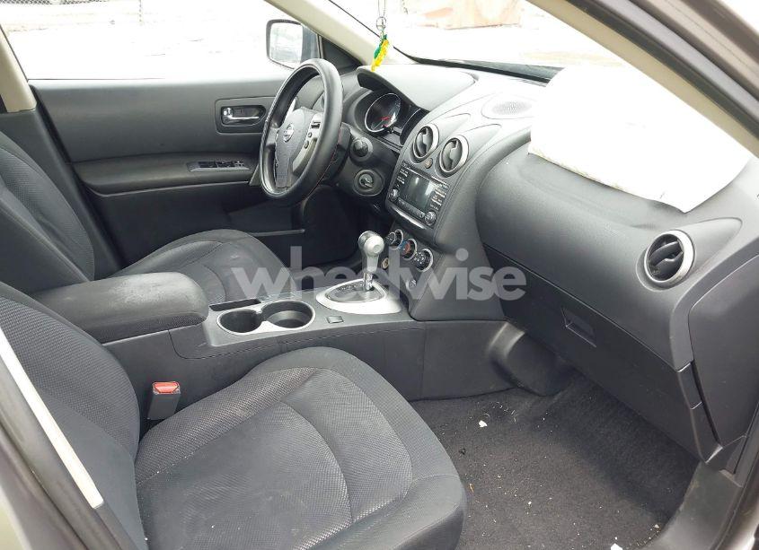 Photo 5 of 2014 Nissan Rogue SELECT S (VIN JN8AS5MV7EW718042)