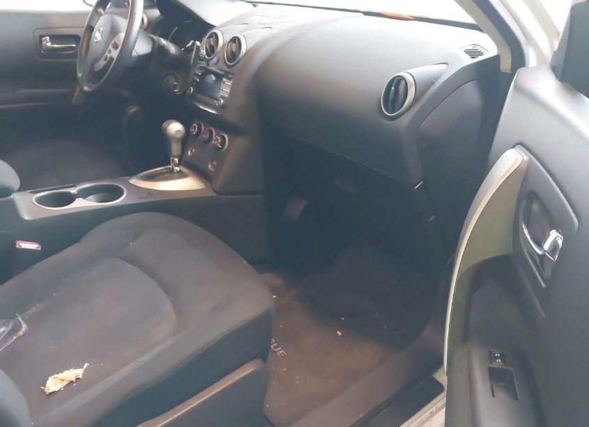 Photo 5 of 2014 Nissan Rogue SELECT S (VIN JN8AS5MV7EW720566)