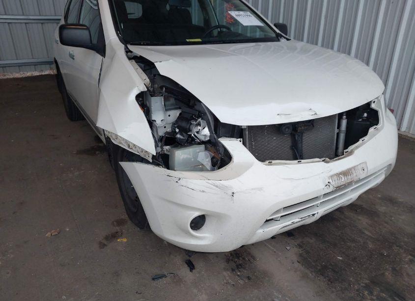 Photo 6 of 2014 Nissan Rogue SELECT S (VIN JN8AS5MV7EW720566)