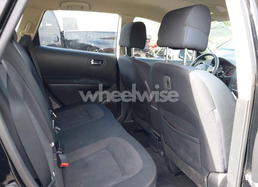 Photo 8 of 2015 Nissan Rogue SELECT S (VIN JN8AS5MV7FW251142)