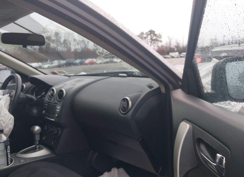 Photo 5 of 2015 Nissan Rogue SELECT S (VIN JN8AS5MV7FW258642)