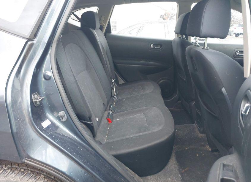 Photo 8 of 2015 Nissan Rogue SELECT S (VIN JN8AS5MV7FW259886)