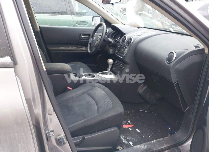 Photo 5 of 2015 Nissan Rogue SELECT S (VIN JN8AS5MV7FW750409)