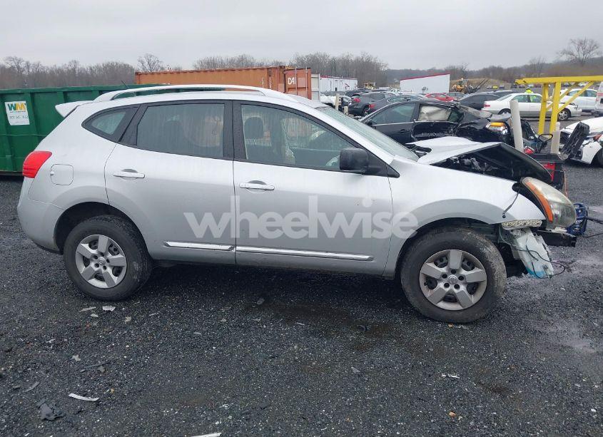 Photo 14 of 2015 Nissan Rogue SELECT S (VIN JN8AS5MV7FW752922)