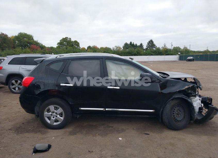 Photo 13 of 2015 Nissan Rogue SELECT S (VIN JN8AS5MV7FW757196)