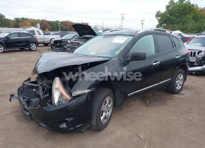 Photo 2 of 2015 Nissan Rogue SELECT S (VIN JN8AS5MV7FW757196)