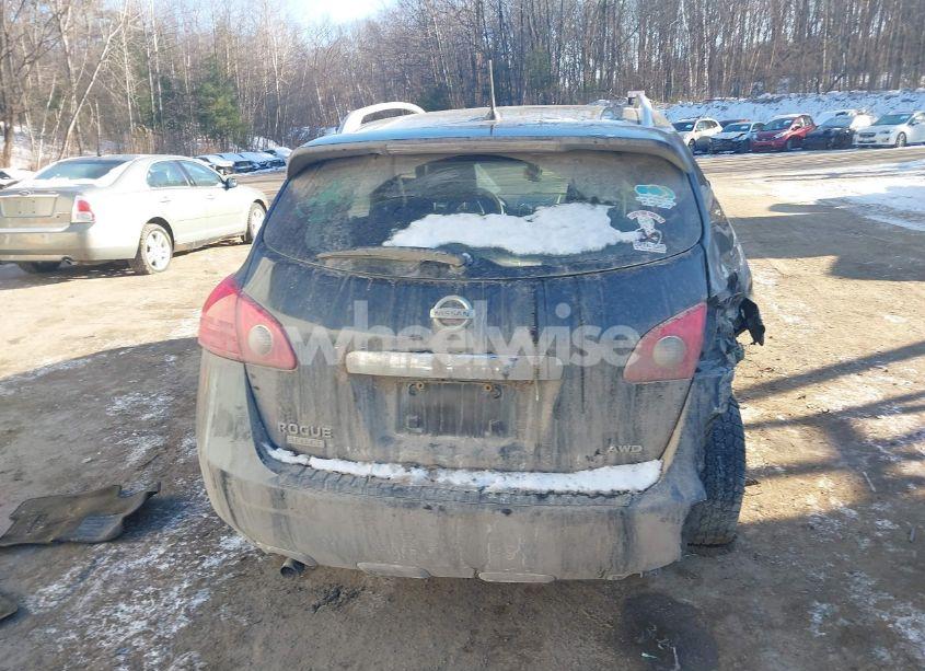 Photo 15 of 2015 Nissan Rogue SELECT S (VIN JN8AS5MV7FW763029)