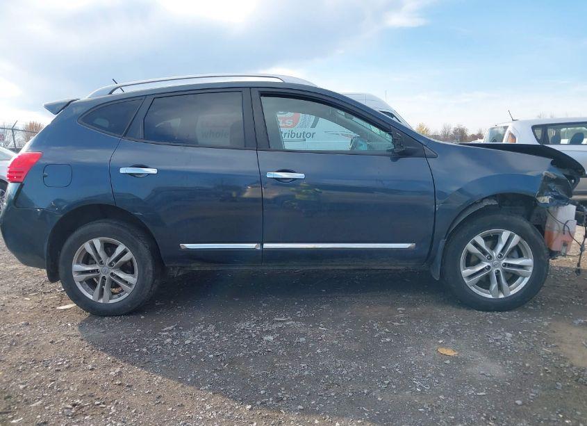 Photo 14 of 2015 Nissan Rogue SELECT S (VIN JN8AS5MV7FW766626)