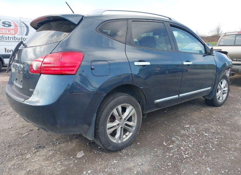 Photo 4 of 2015 Nissan Rogue SELECT S (VIN JN8AS5MV7FW766626)