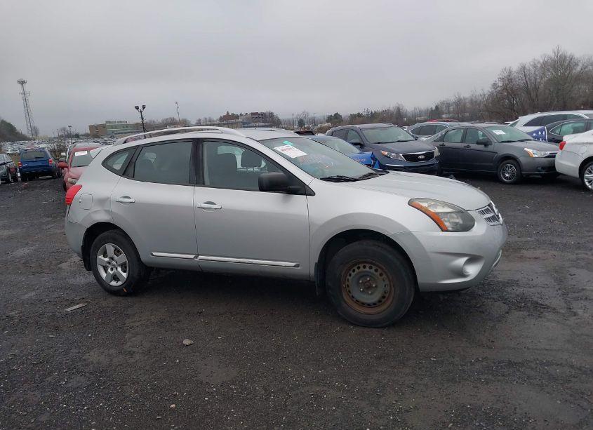 Photo 14 of 2015 Nissan Rogue SELECT S (VIN JN8AS5MV7FW771356)