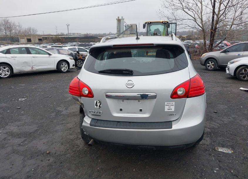 Photo 17 of 2015 Nissan Rogue SELECT S (VIN JN8AS5MV7FW771356)