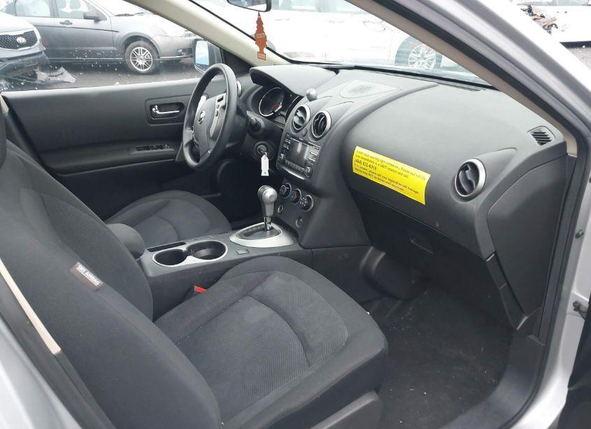 Photo 5 of 2015 Nissan Rogue SELECT S (VIN JN8AS5MV7FW771356)