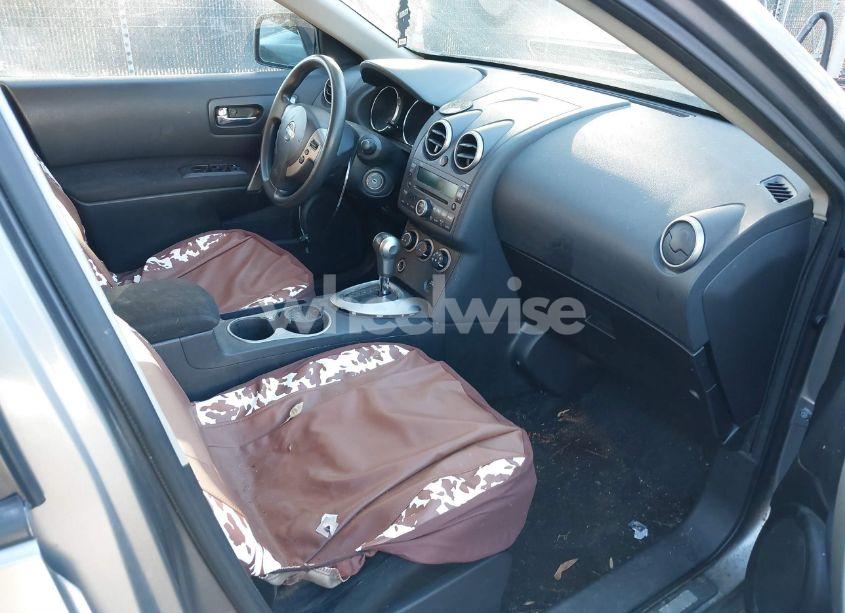 Photo 5 of 2010 Nissan Rogue SL (VIN JN8AS5MV8AW100500)