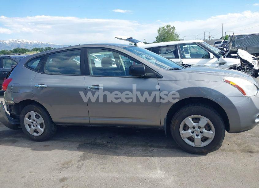 Photo 13 of 2010 Nissan Rogue S (VIN JN8AS5MV8AW100626)