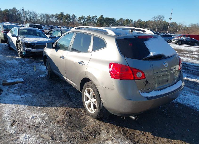 Photo 3 of 2010 Nissan Rogue SL (VIN JN8AS5MV8AW103915)