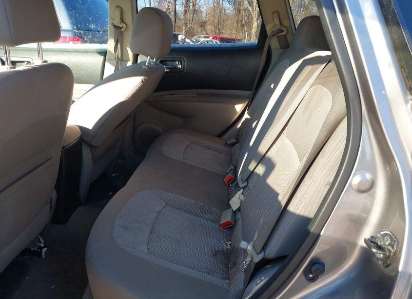 Photo 8 of 2010 Nissan Rogue SL (VIN JN8AS5MV8AW103915)