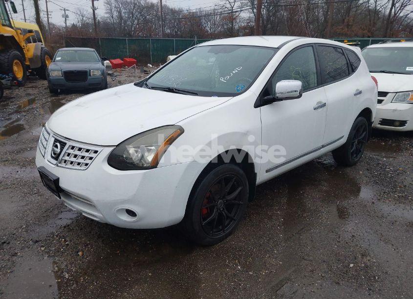 Photo 2 of 2010 Nissan Rogue S (VIN JN8AS5MV8AW133514)