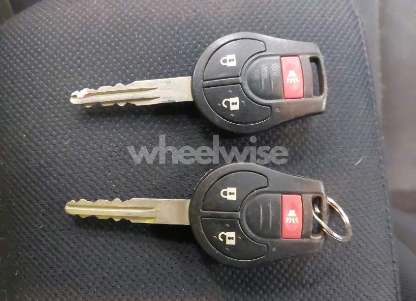 Photo 11 of 2010 Nissan Rogue S (VIN JN8AS5MV8AW142097)