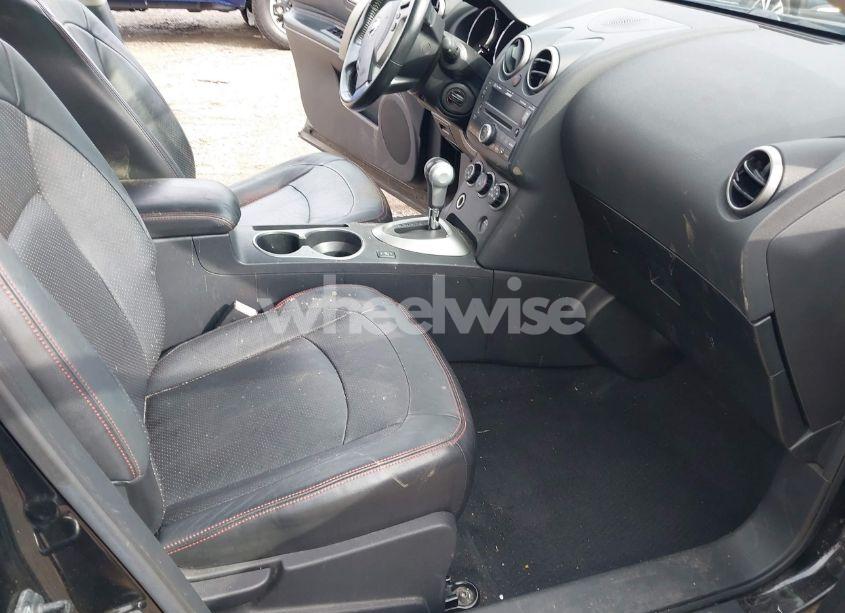 Photo 5 of 2010 Nissan Rogue SL (VIN JN8AS5MV8AW147266)