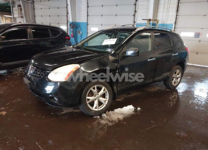 Photo 2 of 2010 Nissan Rogue SL (VIN JN8AS5MV8AW609213)