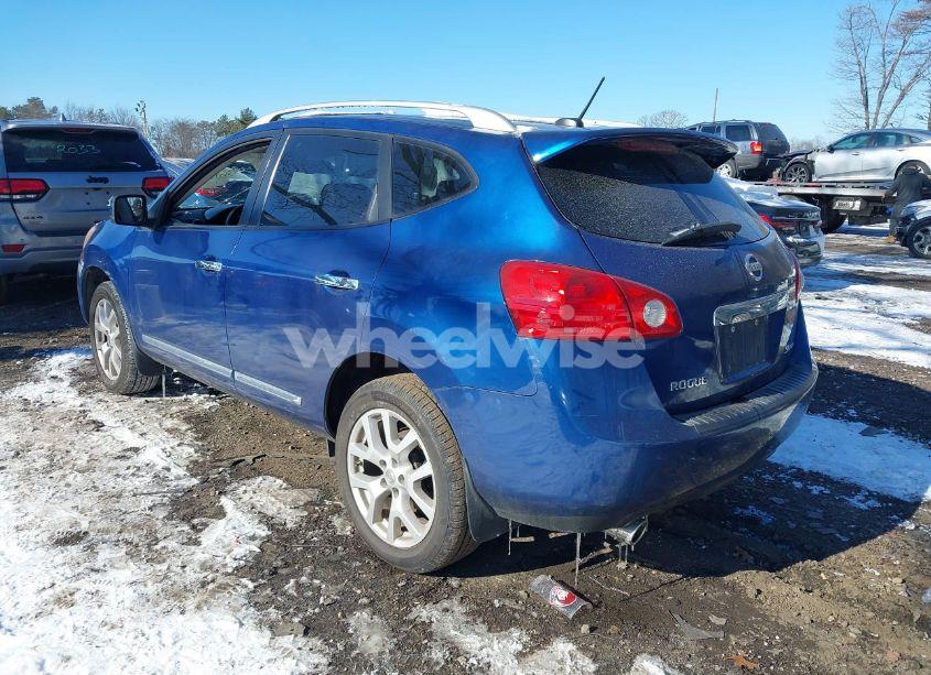 Photo 3 of 2011 Nissan Rogue SV (VIN JN8AS5MV8BW259910)