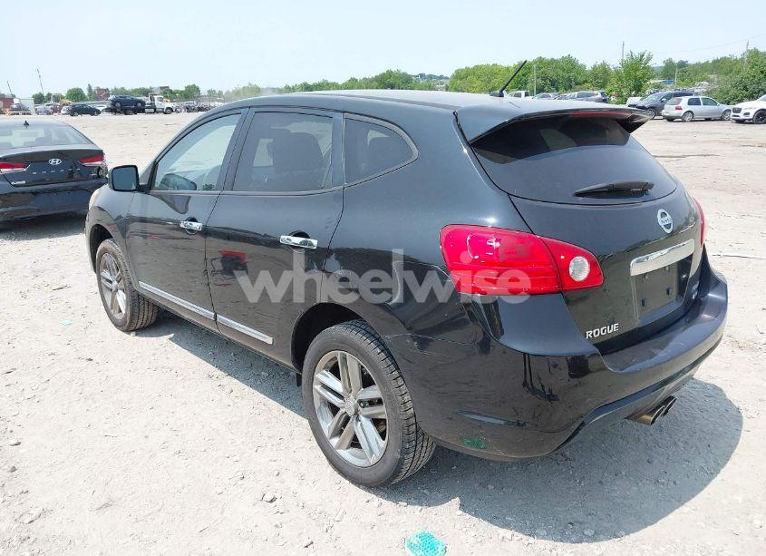 Photo 3 of 2011 Nissan Rogue S KROM EDITION (VIN JN8AS5MV8BW265500)