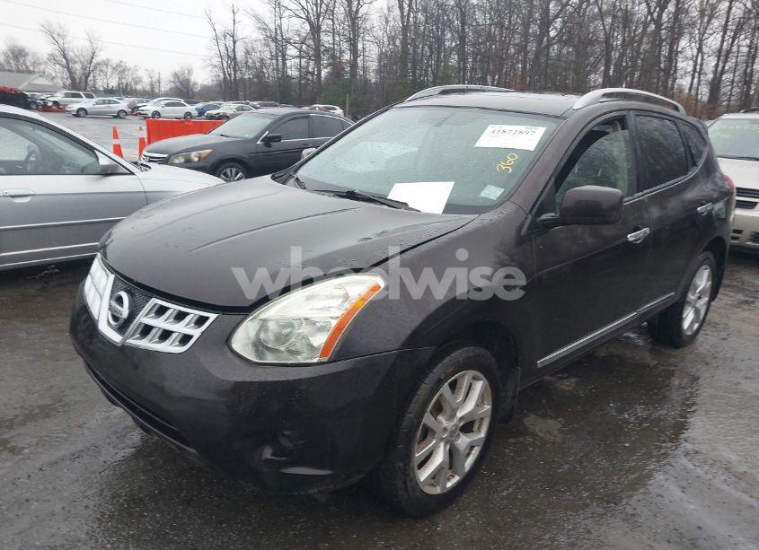 Photo 2 of 2011 Nissan Rogue SV (VIN JN8AS5MV8BW298366)