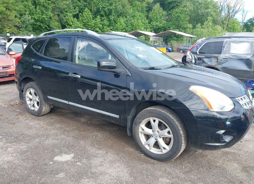 2011 Nissan Rogue SV (VIN JN8AS5MV8BW304439) main photo