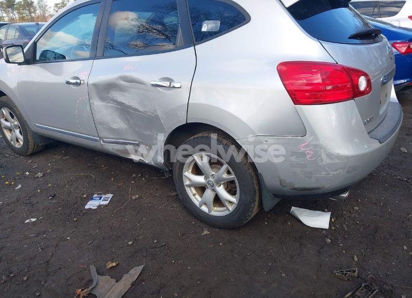 Photo 6 of 2011 Nissan Rogue SV (VIN JN8AS5MV8BW305056)