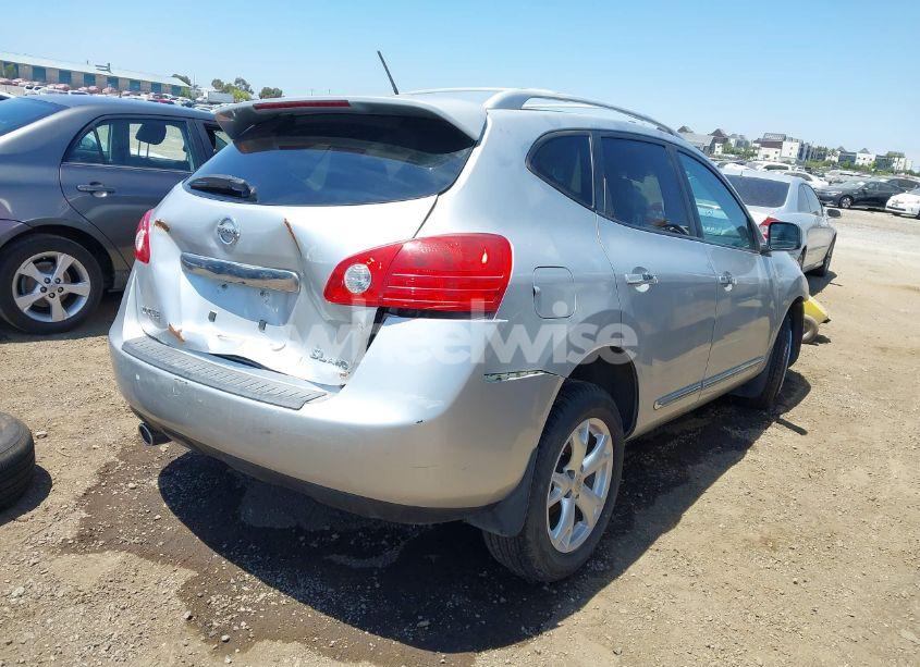 Photo 4 of 2011 Nissan Rogue SV (VIN JN8AS5MV8BW663306)