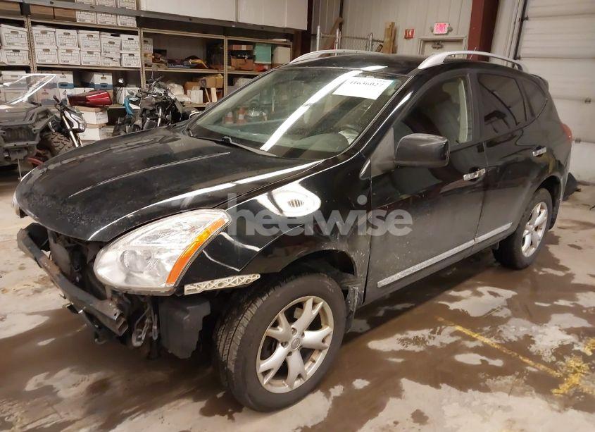 Photo 2 of 2011 Nissan Rogue SV (VIN JN8AS5MV8BW677898)