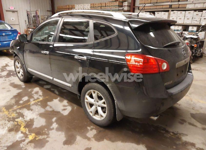 Photo 3 of 2011 Nissan Rogue SV (VIN JN8AS5MV8BW677898)