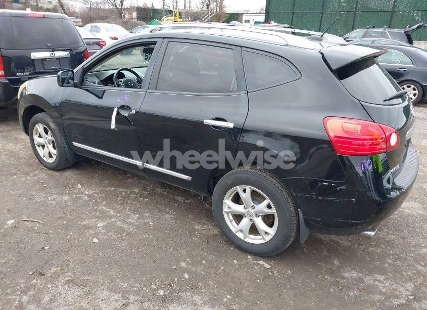 Photo 3 of 2011 Nissan Rogue SV (VIN JN8AS5MV8BW682454)