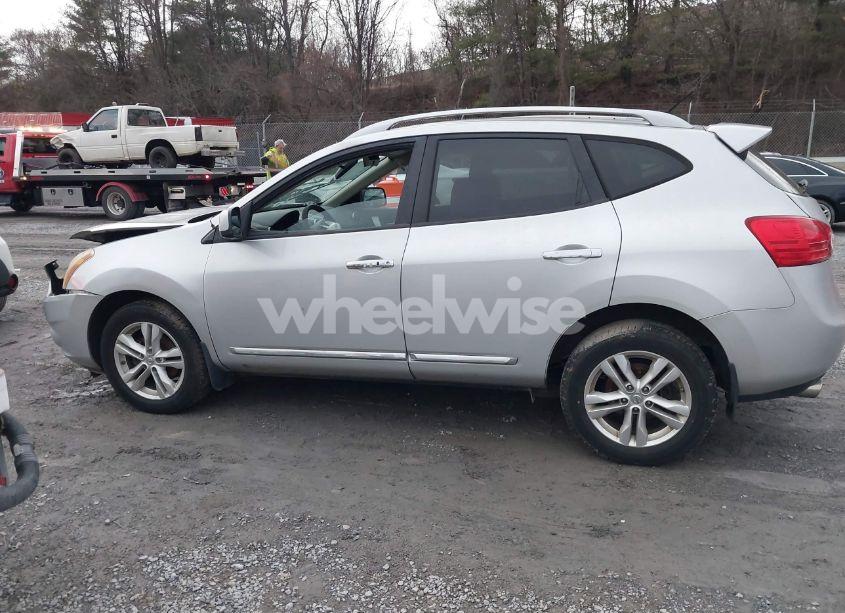 Photo 13 of 2012 Nissan Rogue SV (VIN JN8AS5MV8CW374668)