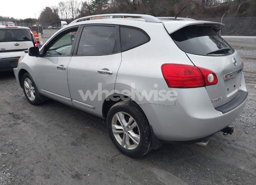 Photo 3 of 2012 Nissan Rogue SV (VIN JN8AS5MV8CW374668)