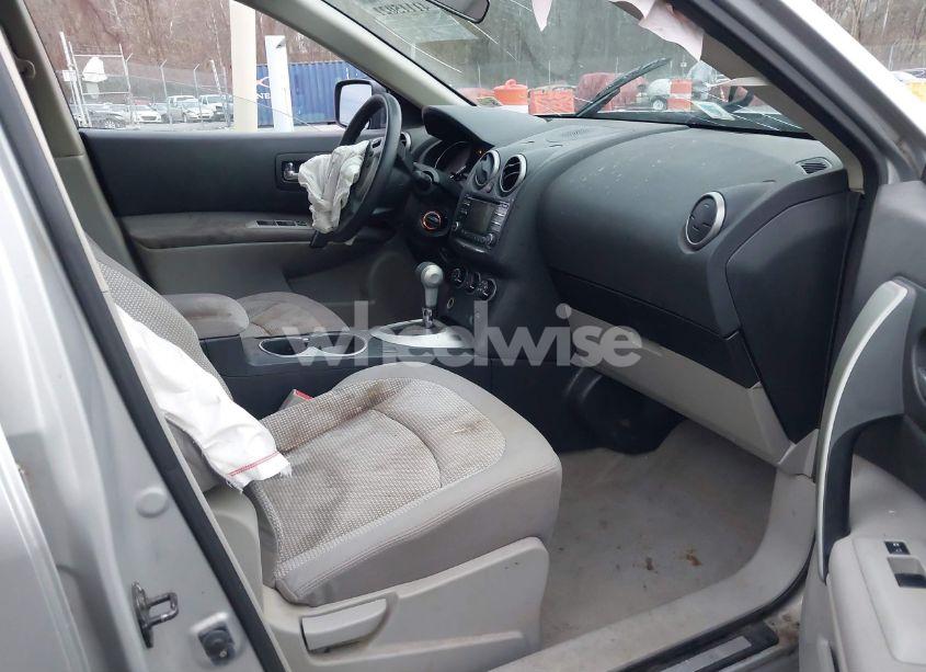 Photo 5 of 2012 Nissan Rogue SV (VIN JN8AS5MV8CW374668)