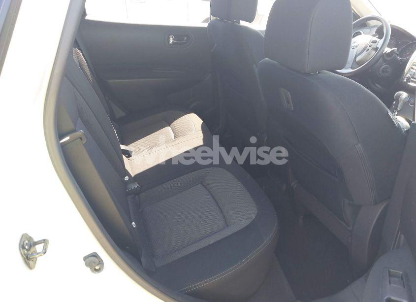 Photo 8 of 2012 Nissan Rogue SV (VIN JN8AS5MV8CW386464)