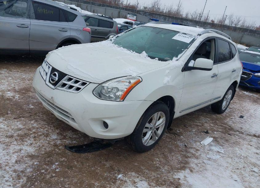 Photo 2 of 2012 Nissan Rogue SV (VIN JN8AS5MV8CW419821)