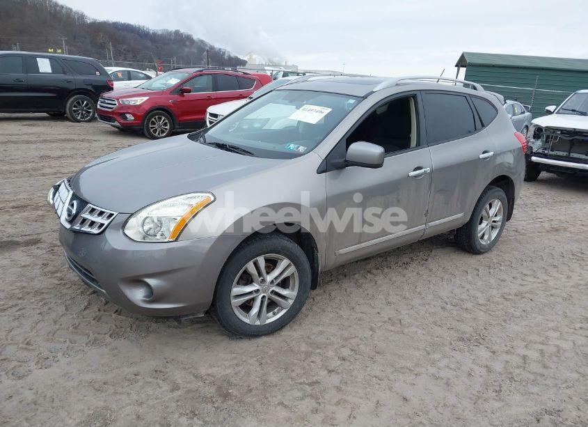 Photo 2 of 2012 Nissan Rogue SV (VIN JN8AS5MV8CW707354)